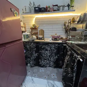 Gorden Kolong Dapur Minimalis 100 x 70 cm Bahan Poliester Premium Motif Segitiga Hitam Tirai Dapur Modern & Estetik dengan Bonus Tali Dekorasi