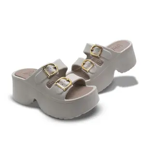 Sandal Selop Wedges Wanita Simpel Elegan Bahan Karet Nyaman Tinggi Wedges Cocok Untuk Berbagai Kesempatan sandal  baim  wanita  tinggi