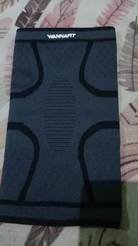 Product Review of WANNAFIT Knee Compression Pad | Brace Nylon Support | Alat Pelindung Olahraga from D**i 1