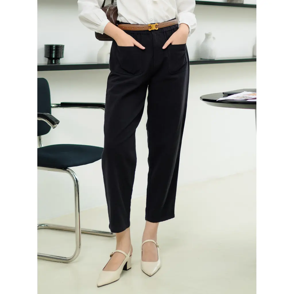EXT Kelina Pants 197.56648SH.99 Celana Casual Hitam