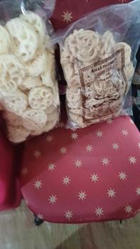 Product Review of PAKET GURIH MANTUL 10 MIX 4 BUNGKUS 1 KG [ BUNCIS,PESER,SANGGUL UDANG,MAWAR] 1 KG KHAS PALEMBANG  Kemplang from C**a 0
