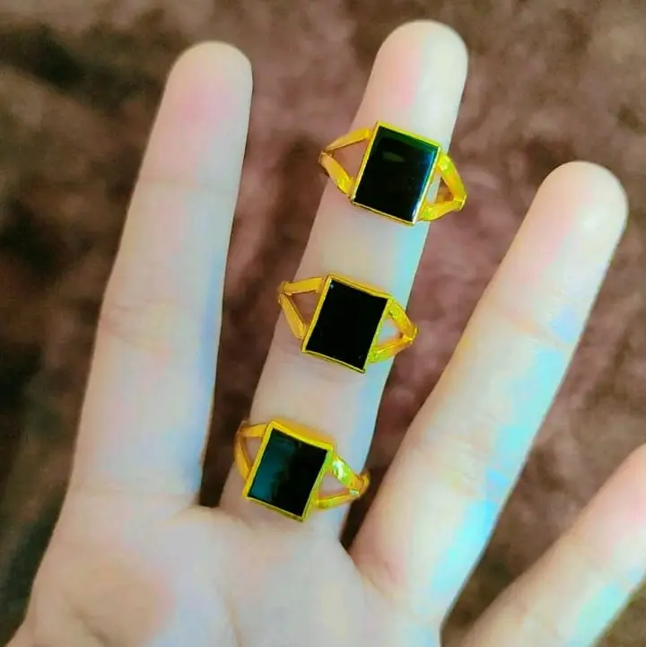 cincin mata hitam lapis emas balut kristal premium