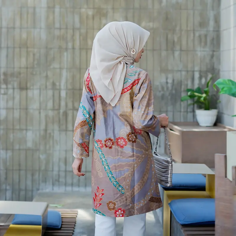 Batik Trikot Tunik Batik Lapis Furing Model Lengan Panjang Kancing Aktif Motif Rinjani Warna Salem Atasan Batik Kerja Wanita Premium Bahan Katun BigSize/Jumbo 2