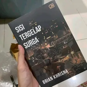 Buku novel sisi Tergelap surga - Brian