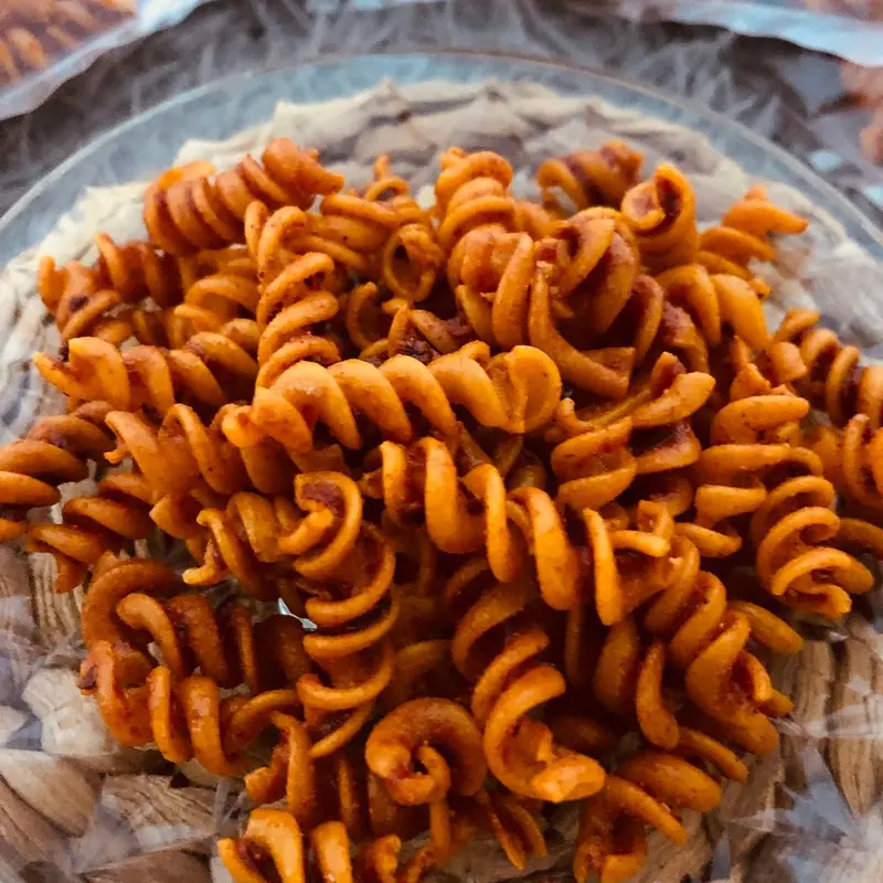 Makaroni kriwil 250 gr pedas gurih 2