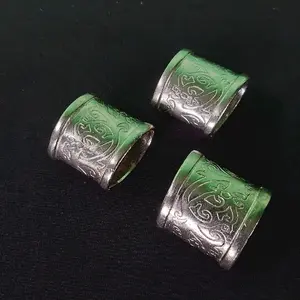 Kalasa ukuran 3cm, berbahan alpaka chrome