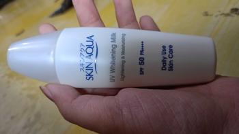 Product Review of SKINAQUA Sunscreen Whitening Milk Moisture Gel Mild Sunblock Mencerahkan Skin Aqua from a**🫧 1
