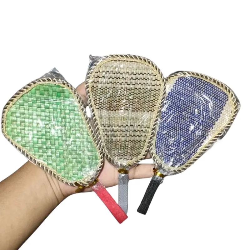 50 PCS SOUVENIR KIPAS PANDAN KEMAS PLASTIK 0