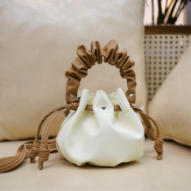   MỊN  DECEMBER - túi xách điệu đà hiệu Chỉ 