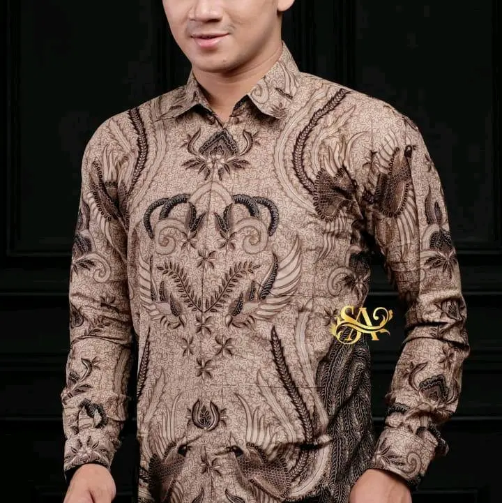 Kain Batik Hitam Motif Sayap Merpati Meteran Adem Halus Pekalongan Terbaru Panjang 2,1 Meter X Lebar 1,1 Meter 4