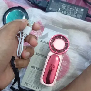 Kipas Genggam Minimalist Portable dengan Kecepatan Hingga 100 dan Tenaga Turbo Baterai 3000mAh LED Display - Angin