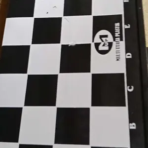 MAINAN ANAK PAPAN CATUR CHESS BOARD GAME Toys