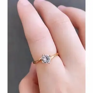 Terbaru Cincin Permata Gold Titanium Elegan Cantik Ala Korean Style Anti Karat Anti Luntur Tahan Lama untuk Tampilan Mewah