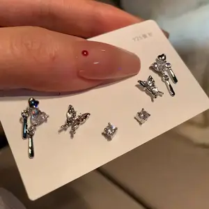 【Sktlz Potongan Harga Sangat Tinggi】Set 6 Pasang Anting Kupu-Kupu Cair dengan Desain Minimalis Terbaru, Mewah Serbaguna untuk Perawatan Telinga Wanita