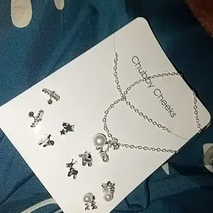 Four Leaf Cloverl Heart Necklace One Week Stud Earrings Combination Jewelry