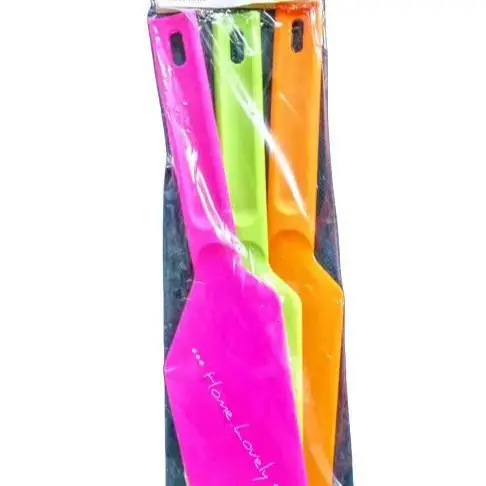 (3pcs) Spatula / Solet / Polesan kue Plastik Sweet Tebal