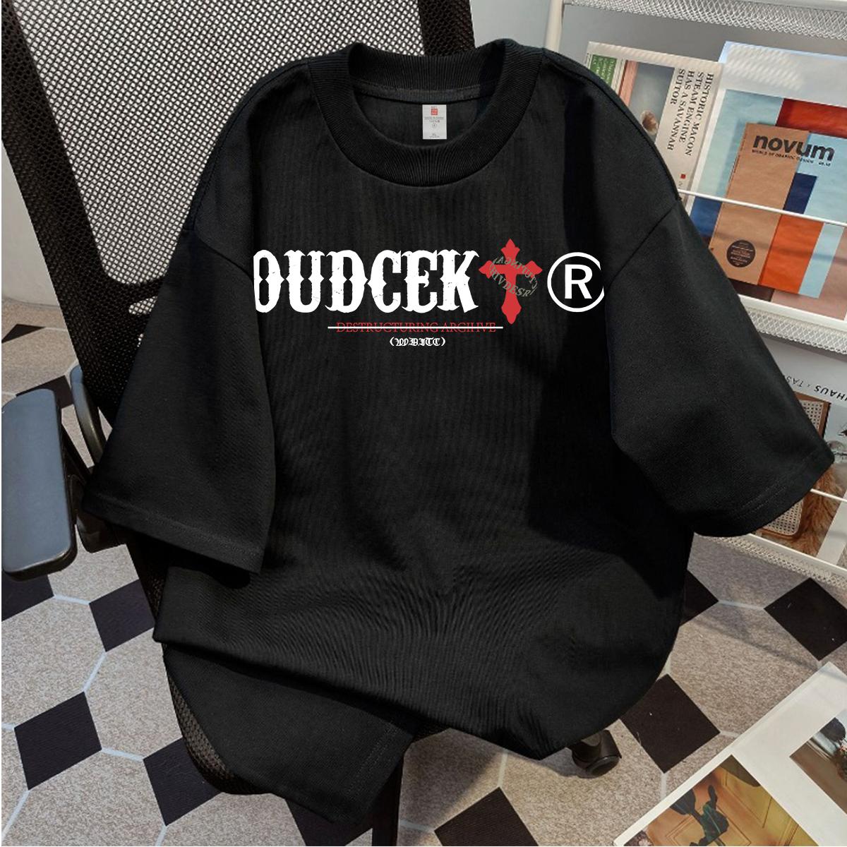 Kaos Katun Trendi Dan Bergaya Dengan Desain Cetak Huruf Retro, Atasan Leher Bulat Lengan Pendek Longgar Untuk Pria Dan Wanita. Kaos Katun Trendi Dan Bergaya Dengan Desain Cetak Huruf Retro, Atasan Leher Bulat Lengan Pendek Longgar Untuk Pria Dan Wanita.