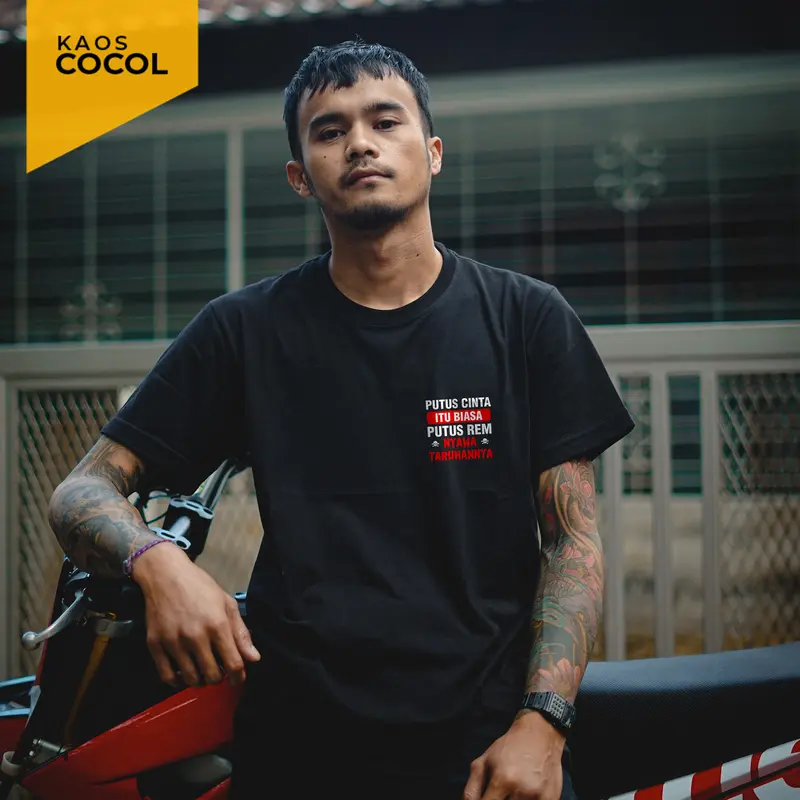 Cocol Store - Kaos Kata Putus Cinta Itu Biasa - Desain Kata Lucu - Bahan Baju Cotton Combed 20s Tebal Lembut dan Nyaman Standar Distro Lokal - Sablon Keren DTF 2