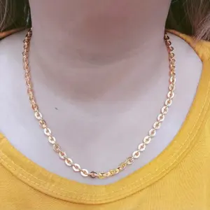 Kalung Nuri Kaca dengan Kaca Berkualitas Tinggi