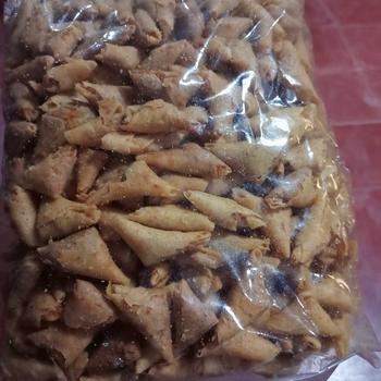 Product Review of 1 KG Samosa Abon Ayam cocok untuk cemilan sehari hari from H**a I** 0