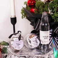 Gambar Hampers Lebaran - Outerbloom Christmas Shiloh Holo Bag - Standard dari Outerbloom Kota Administrasi Jakarta Selatan 3 Tokopedia