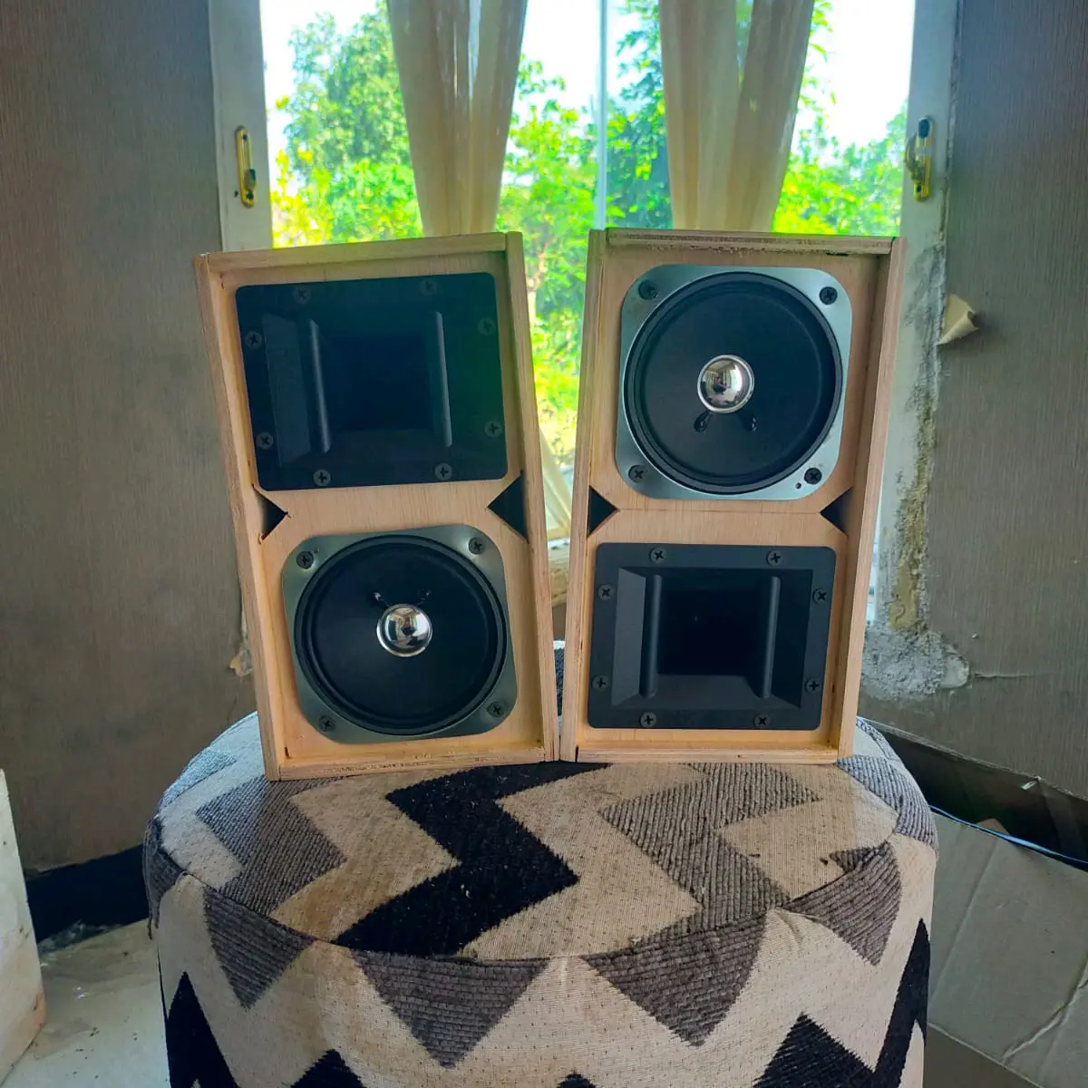 Line aray komplit Speaker 4 inch acr + tweter audax twitter