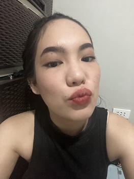 Product Review of Happy Skin Lip Mallow Tint from A**a C**l 0