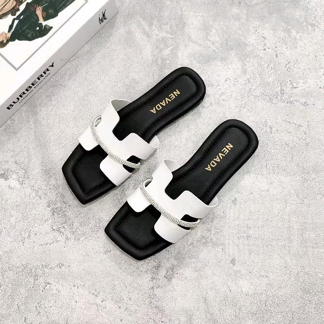 Sandal Korea Teplek Terbaru Model H Diamond - NANA STORE - Wanita, Sendal Cewek Canvas 2