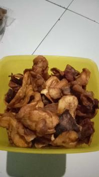 Product Review of [1kg] KRIPIK SALE PISANG KERING 1 KG total [4 x 250 gram] KHAS Cilacap RASA Manis Renyah Kriuk Cemilan Snack asli cilacap Keripik Salai Pisang CRISPY HALAL from o**e 1