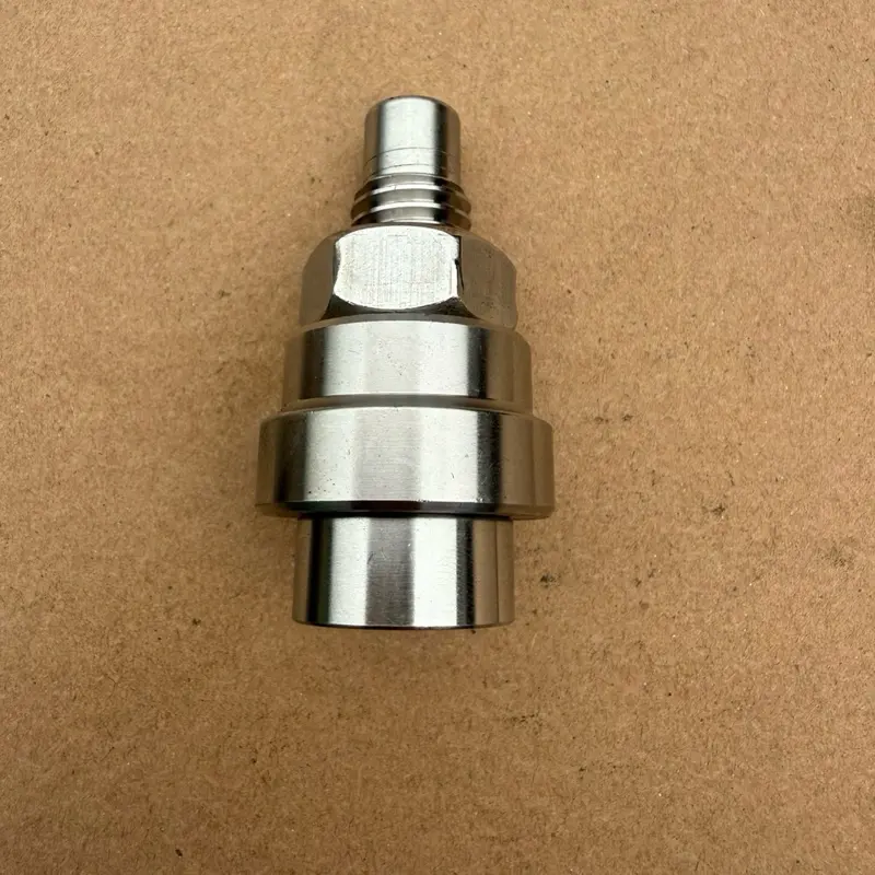 Định tâm lắp cắt côn sau làm các xe HD kiểm tra xem lắp có cắt côn được không