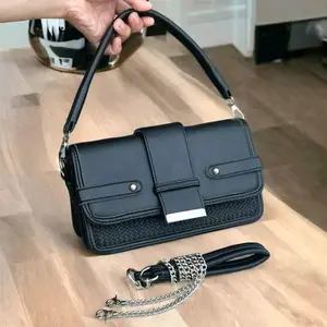 Tas selempang wanita Famela tas wanita kekinian fahsion wanita tas paket