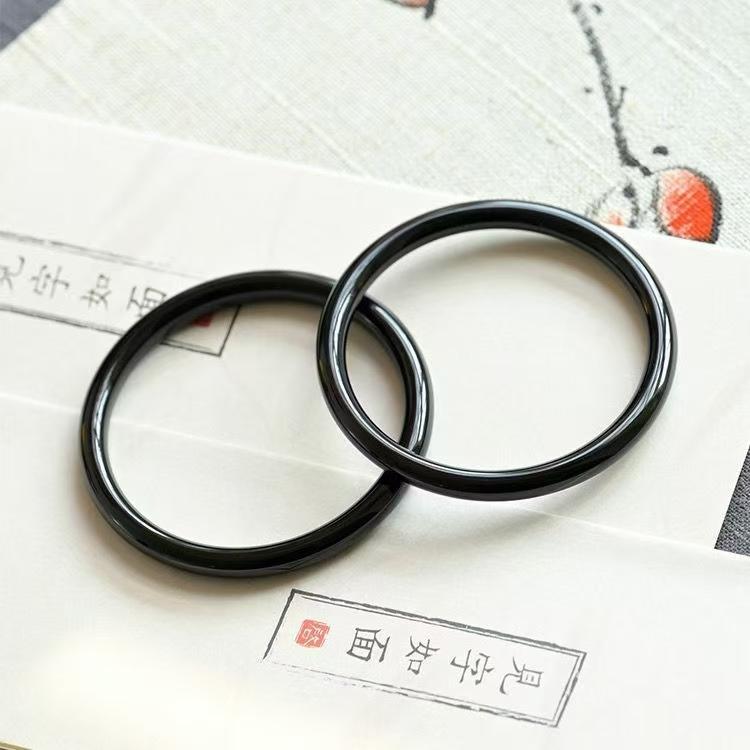 Product Introduction of Vòng Tay Ngọc Bích Giả, Men Màu, Vòng Tay Cô Gái, Phong Cách Cổ Trang, Phụ Kiện May Mắn 23