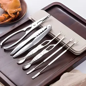 Set Penghancur Cangkang Kepiting Crab Crackers 6 PCS Seafood