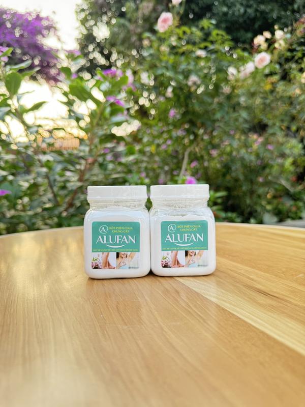 2 hộp bột phèn chua chưng cất ALUFAN khử mùi hôi nách hôi chân mỗi hộp 150g