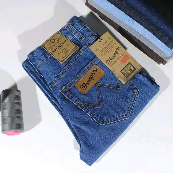 Celana Jeans Panjang Pria Standar Wrangler Biru Denim/Biru Biowosh Premium