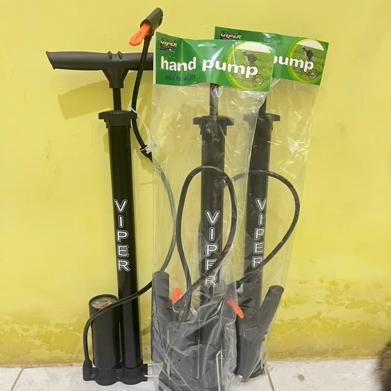 Pompa Angin hitam sepeda Tangan Serbaguna Dilengkapi Meteran Tekanan Dengan 3 kepala Adapter