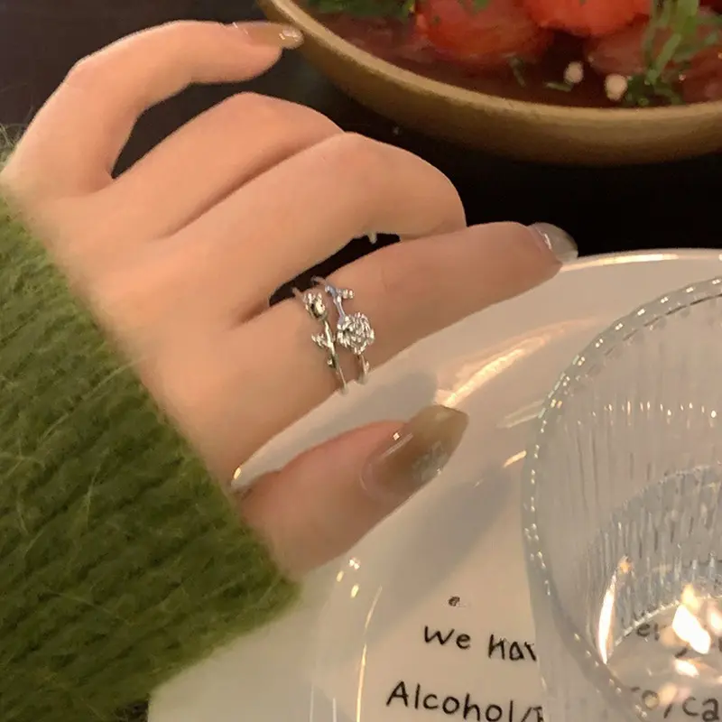 Cincin Jari Telunjuk Ganda Bunga Mawar Perak Wanita Siswa Buka Cincin yang Dapat Disesuaikan Y718