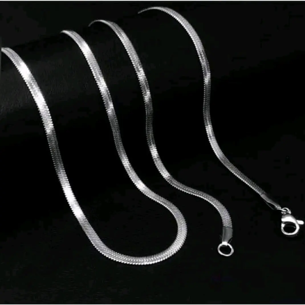KALUNG TITANIUM TITANIUM MODEL GEPENG SILVER LEBAR 250MM PANJANG 45CM 50CM 60CM STOCK PRIA WANITA