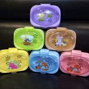 Kotak Sabun Motif Karakter Lucu Warna Warni dan Aman Digunakan Setiap Hari dengan Desain Karakter Imut untuk Anak-anak