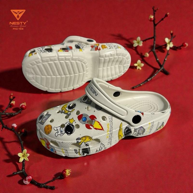 NE01-NK01 [ Tặng 10 Sticker ] - Dép Sục Nữ Nam NESTY Hoạ Tiết Hình Mini Kiểu Dáng Sục Đế Cao EVA Mềm Mại