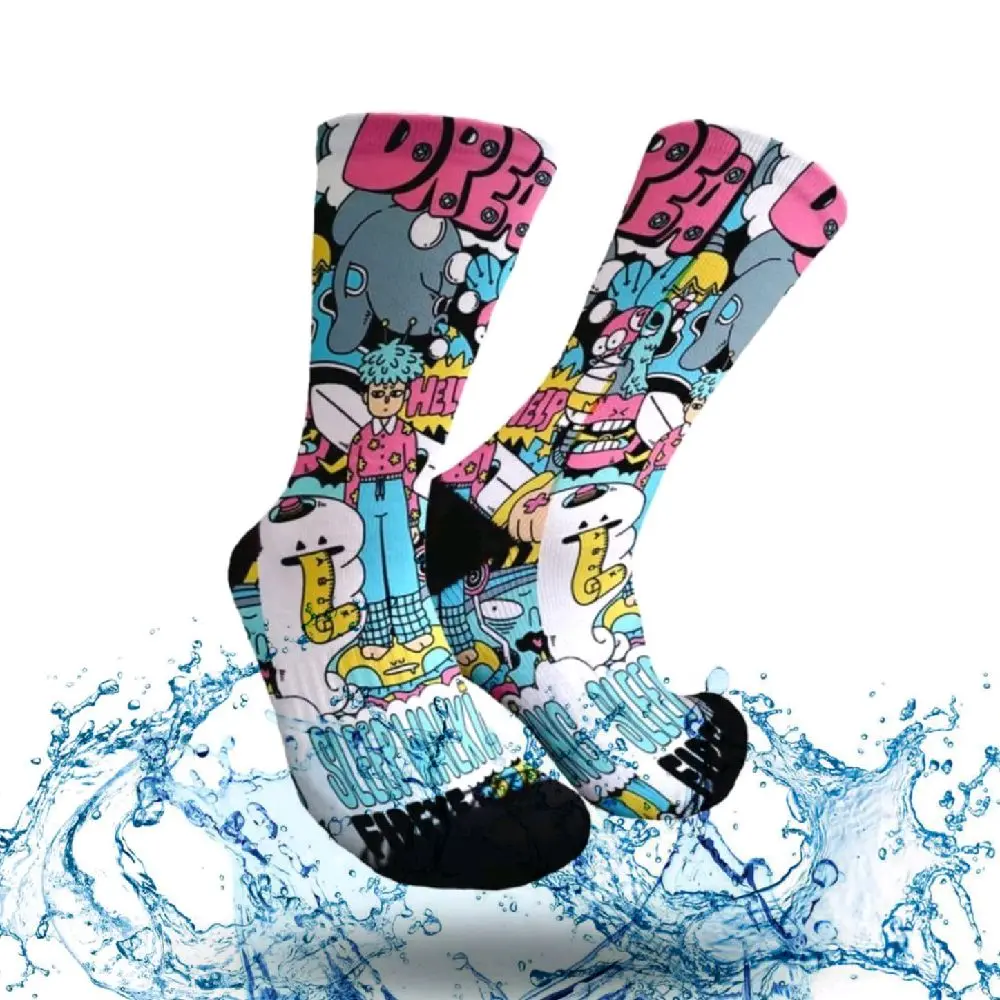 Kaos Kaki Unik dengan Desain Karakter Lucu dan Warna Cerah untuk Gaya Santai Anda