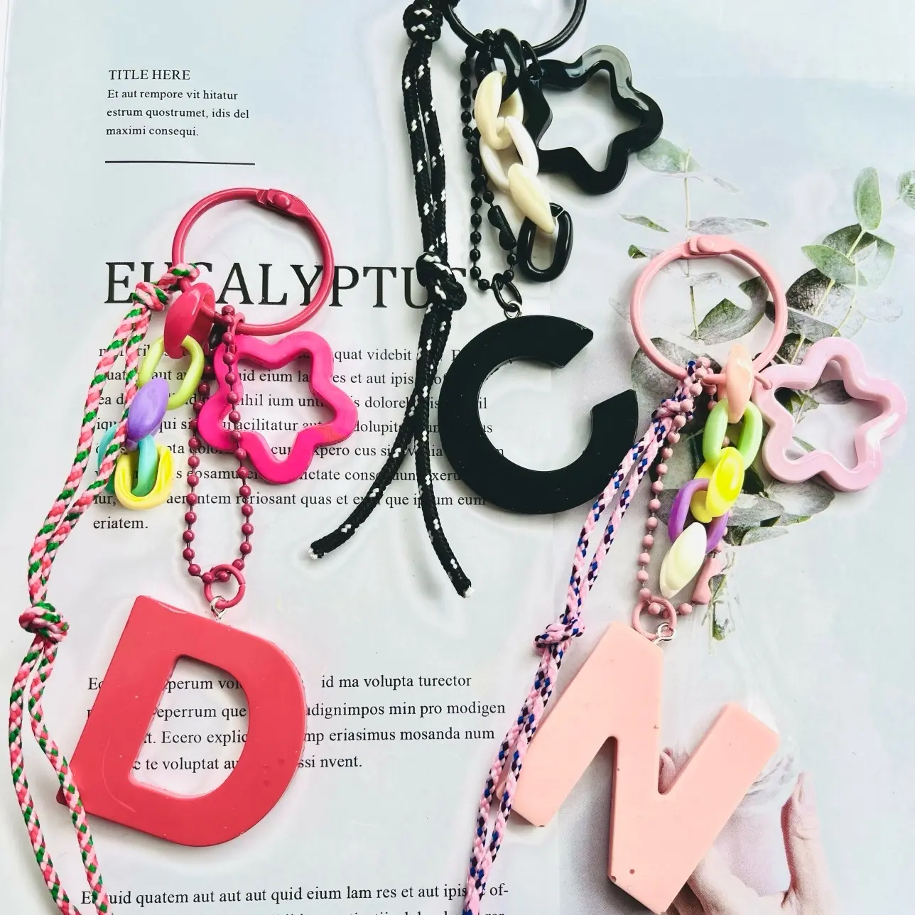 Bagchain macrame custom huruf keychain