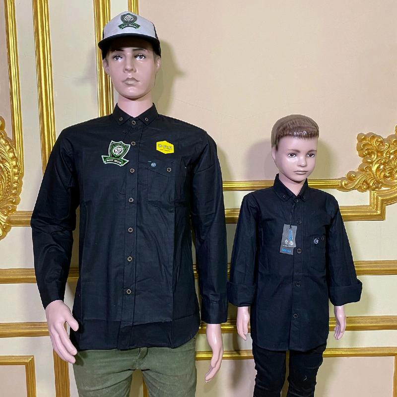 KEMEJA POLOS COUPLE AYAH DAN ANAK WARNA HITAM LENGAN PANJANG KAIN COTTON CIGARET Baju Pasangan Keluarga 1