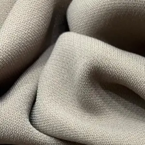 KAIN GIVENY BAHAN KAIN UNTUK GAMIS ATAU BAJU ATASAN GIVENY (harga tercantum untuk per 1 mtr) adem lembut flowy