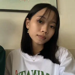 Kalung Titanium Wanita dengan Liontin Berlian Anti Karat & Tidak Pudar Hypoallergenic Desain Minimalis Korea Cocok untuk Sehari-hari AS03