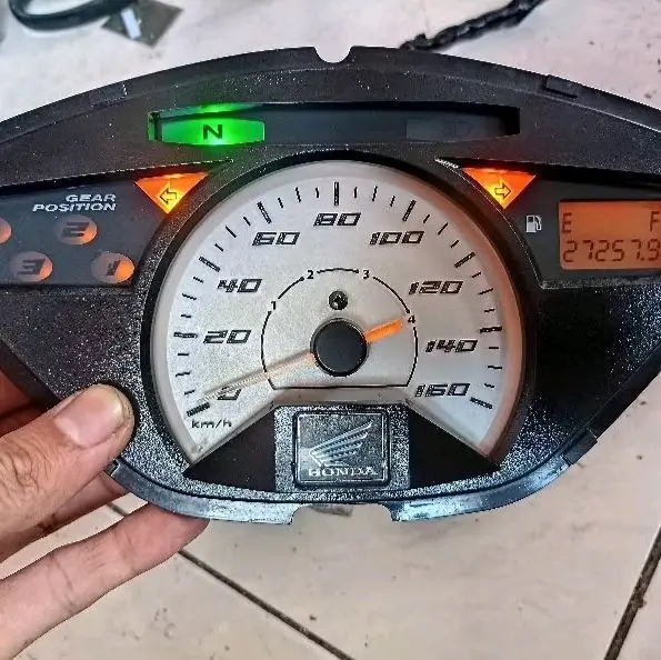 polaris polarizer polariser LCD speedometer honda supra x 125 Motorcycle 4