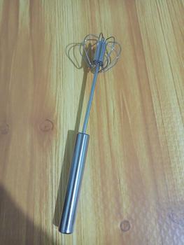 Product Review of Semi-automatic Mixer Egg Beater Manual Self Turning Stainless Steel Whisk Hand Blender Egg Cream Stirring Kitchen Tools from J**2 2