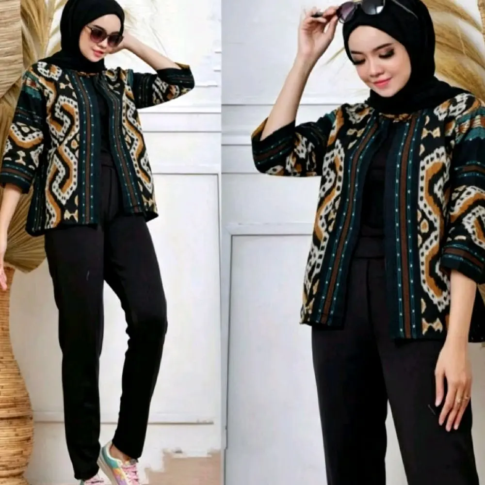 Vest Rompi Mantel Muslim Wanita dengan Desain Etnik dan Nyaman