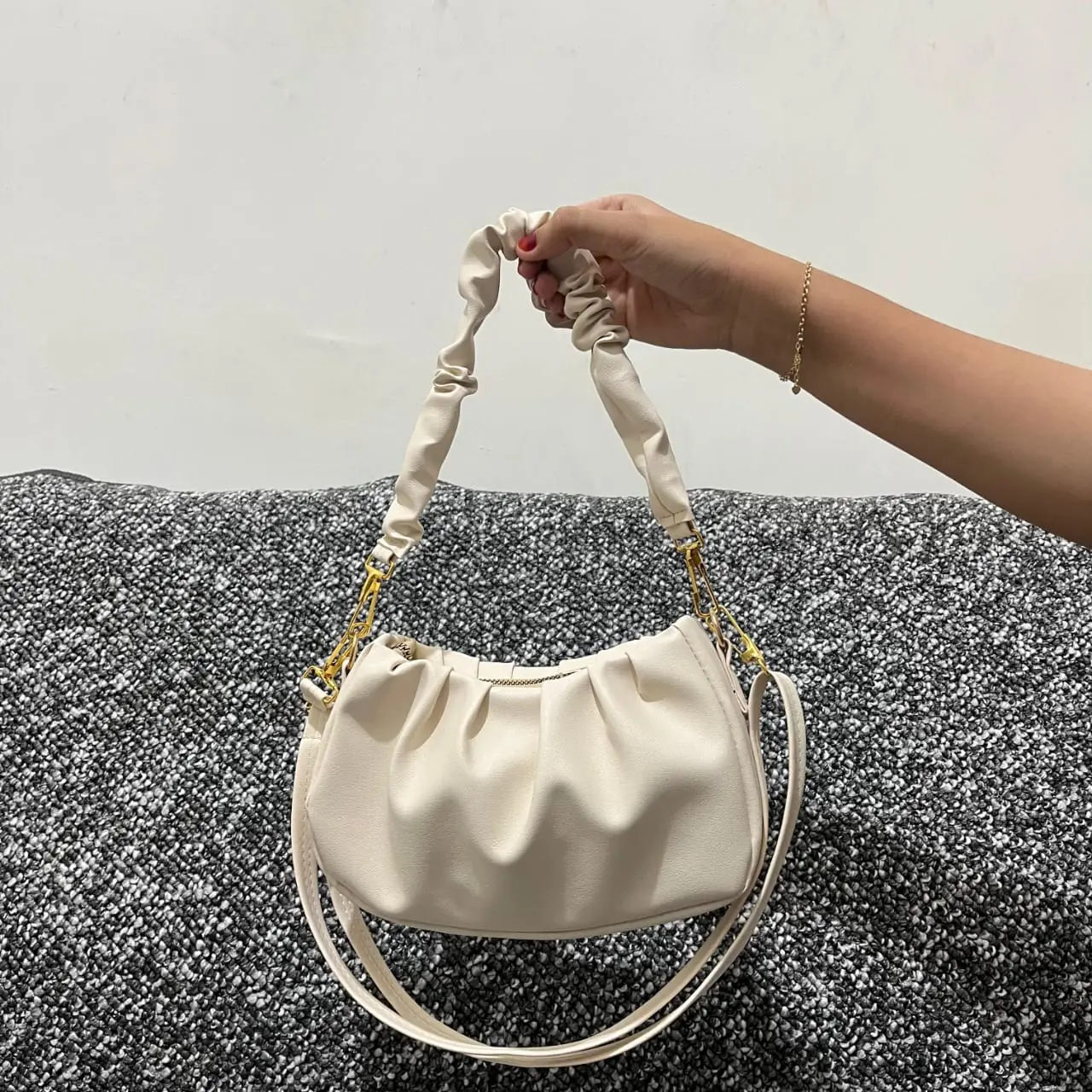 [DIORY] DAVIENA BAG - Tas Selempang Wanita Kulit - Shoulderbag Aelin - Tas Wanita Kerut Aurel Polos