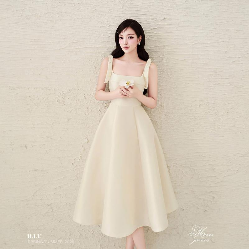 Kami Dress | Váy tiệc nữ thiết kế cup taffta hàn cao cấp H.I.U Fashion | đầm dáng dài tiêu thư sang trọng HIU design